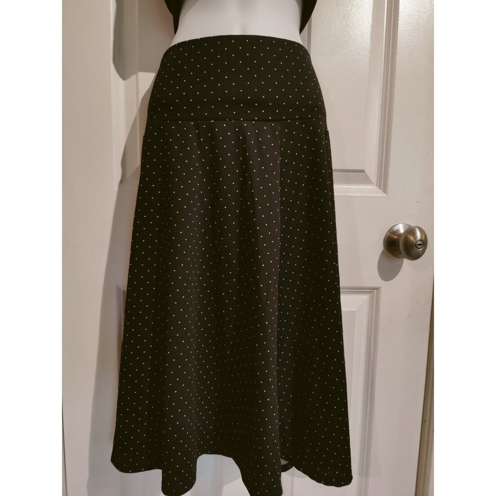 VKY & CO Black & White Polka Dot Fit Flare Stretch Skirt Knee Length M‎ (28W)